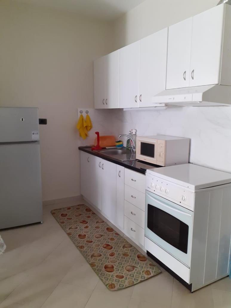 Ardo Apartament ドゥラス エクステリア 写真