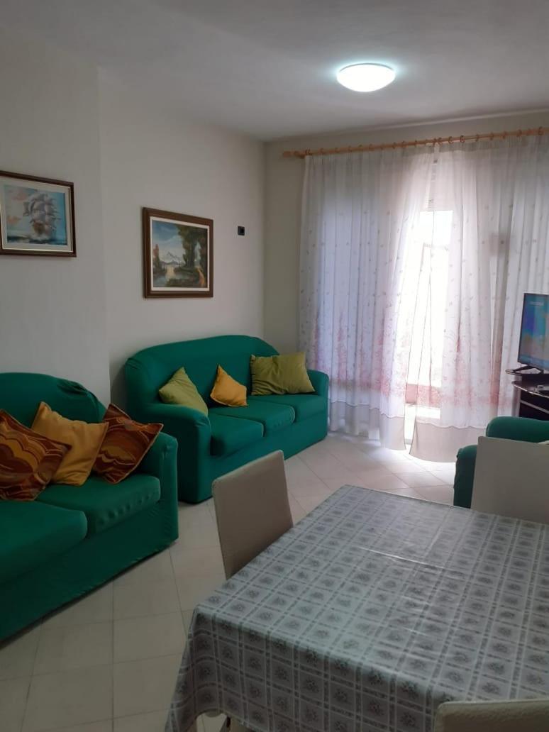 Ardo Apartament ドゥラス エクステリア 写真