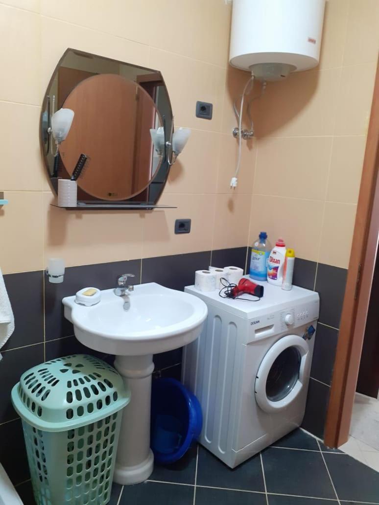 Ardo Apartament ドゥラス エクステリア 写真